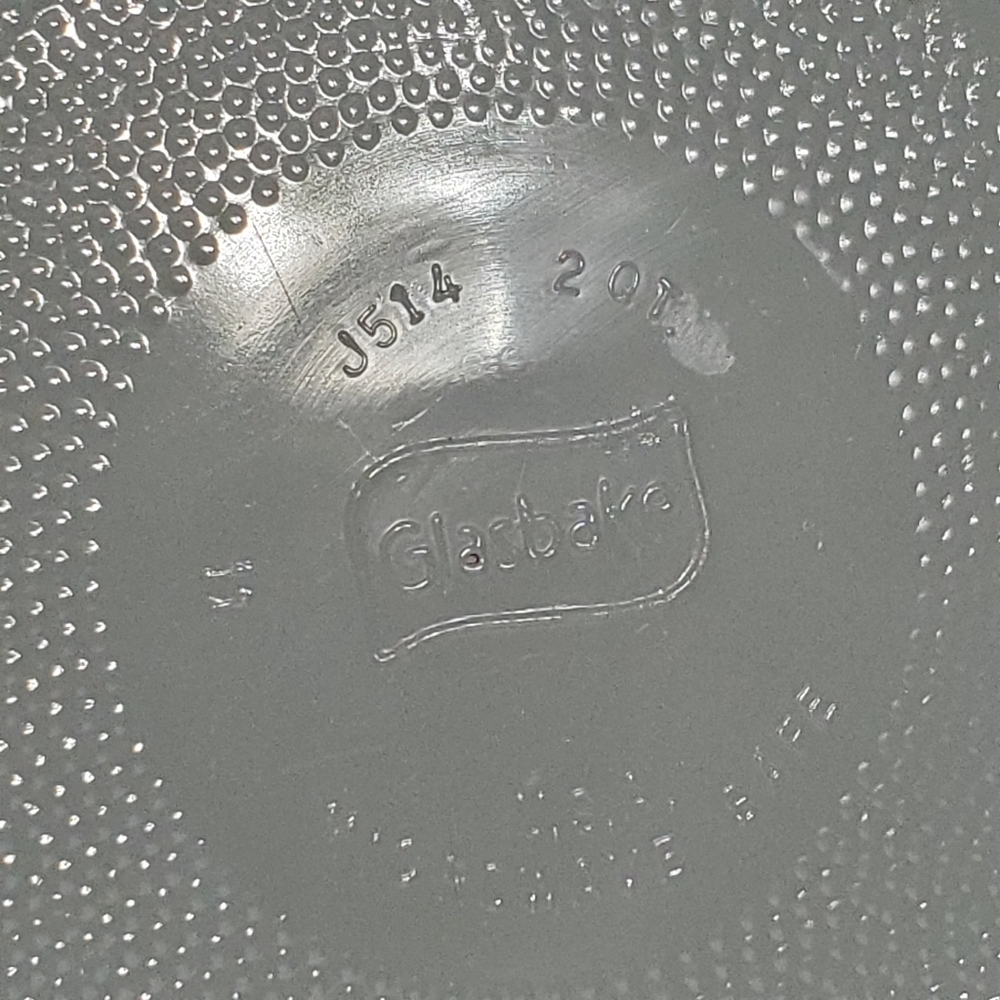 Glasbake Strawberry Casserole Milk Glass 2 quart Baking Dish - Picture 7 of 8